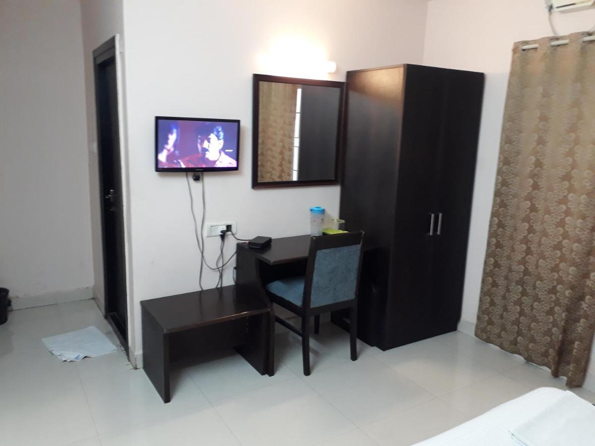Seaqueen Residency Hotel Chennai Eksteriør billede